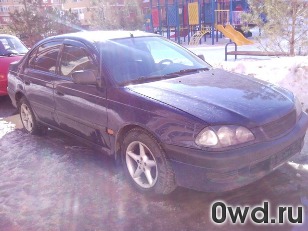 Битый автомобиль Toyota Avensis Wagon